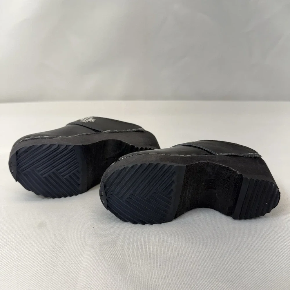 Hanna Andersson Toddler Clogs Black Patent Leather Snowflake EU 26 US 9.5-10‎